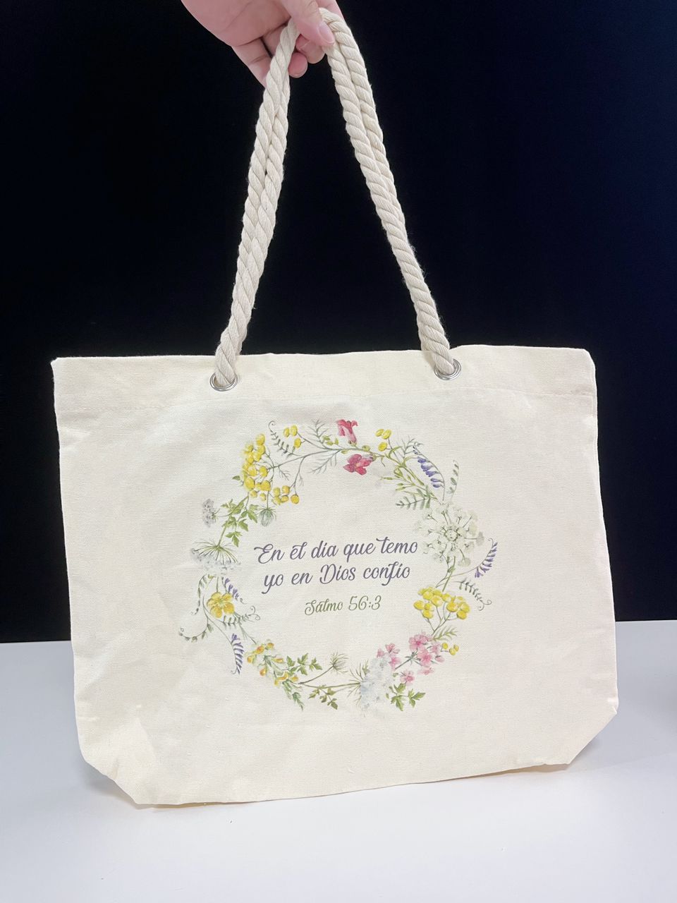 Bolsa Tote Bag de Algodón con asa de Cuerda: En el dia que temo yo en Dios confio Salmo 56:3 - The Perfect Gift