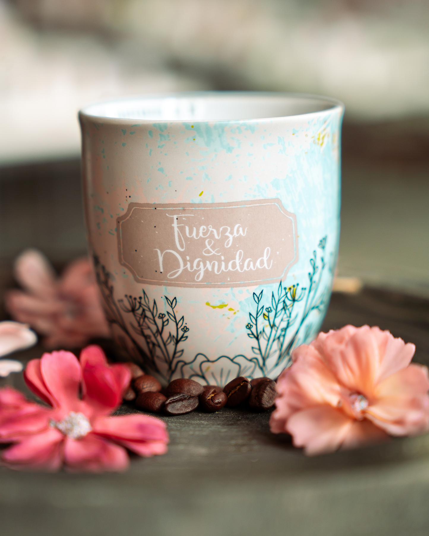 Fuerza & Dignidad | Tazas Alegría - The Perfect Gift