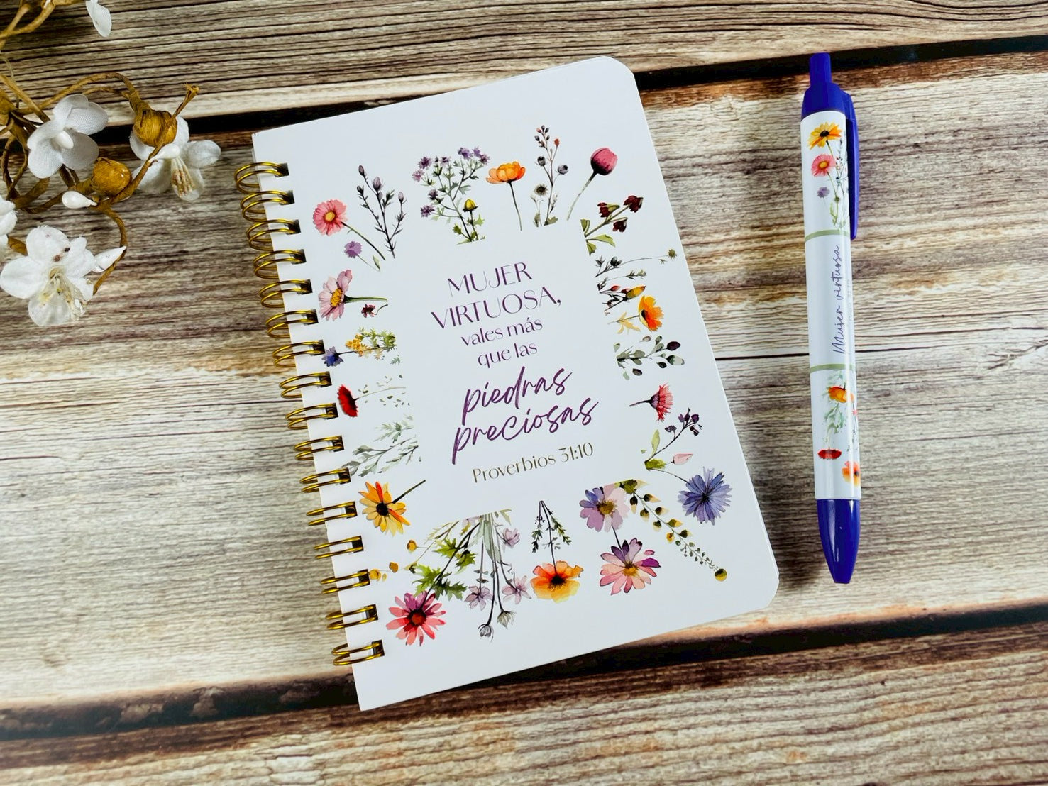 Pack libreta anillada con bolígrafo. Mujer virtuosa - The Perfect Gift
