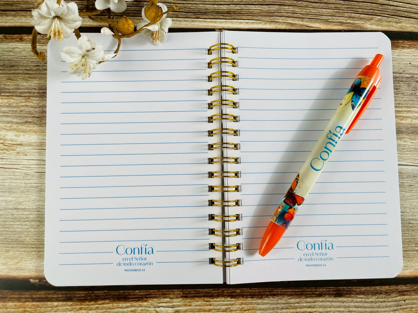 Pack Libreta anillada con bolígrafo. Confia - The Perfect Gift