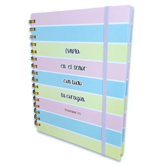 Journal Espiral con Elástico: Confía en el Señor - The Perfect Gift