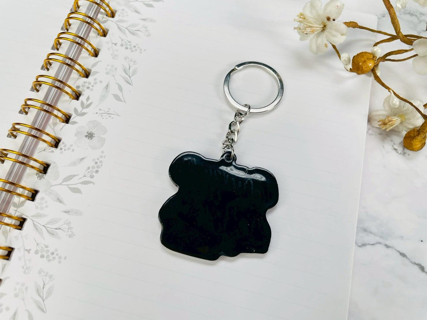 Llavero Caucho | Esfuerzate y Se Valiente - The Perfect Gift