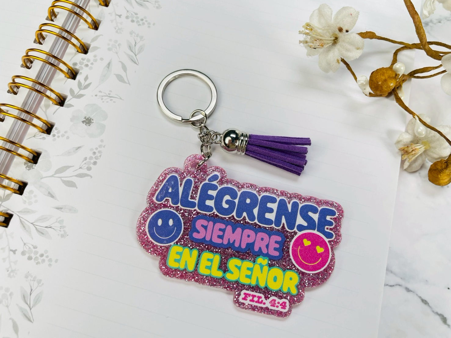 Llavero Caucho con Brillantina | Alegrense siempre en el Señor - The Perfect Gift