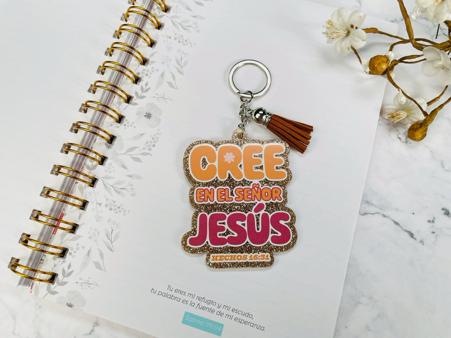 Llavero Caucho con Brillantina | Cree en el Señor Jesus - The Perfect Gift