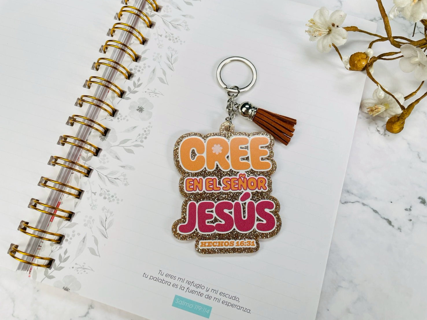 Llavero Caucho con Brillantina | Cree en el Señor Jesus - The Perfect Gift