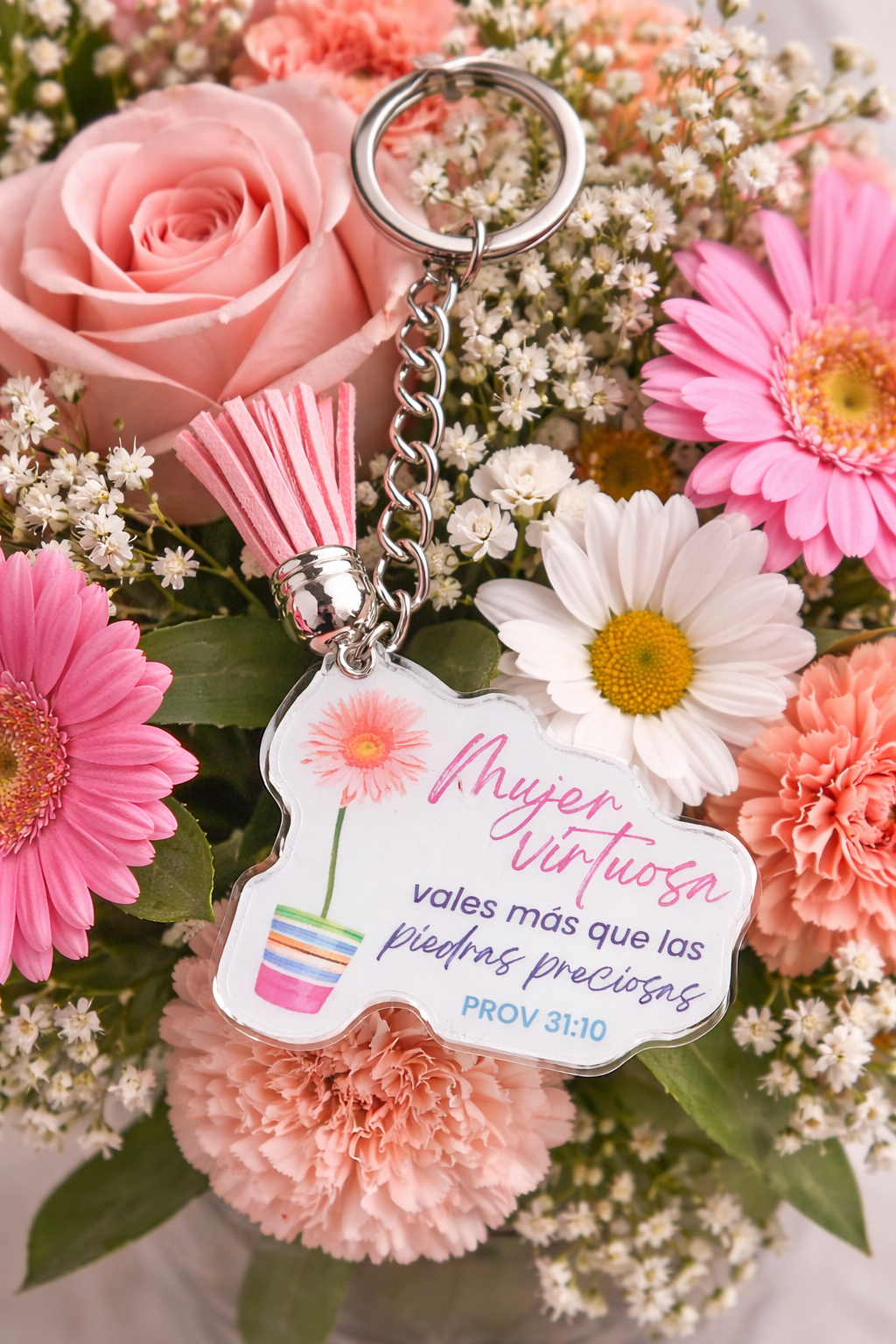 Llavero acrílico con Tassel. Mujer virtuosa - The Perfect Gift