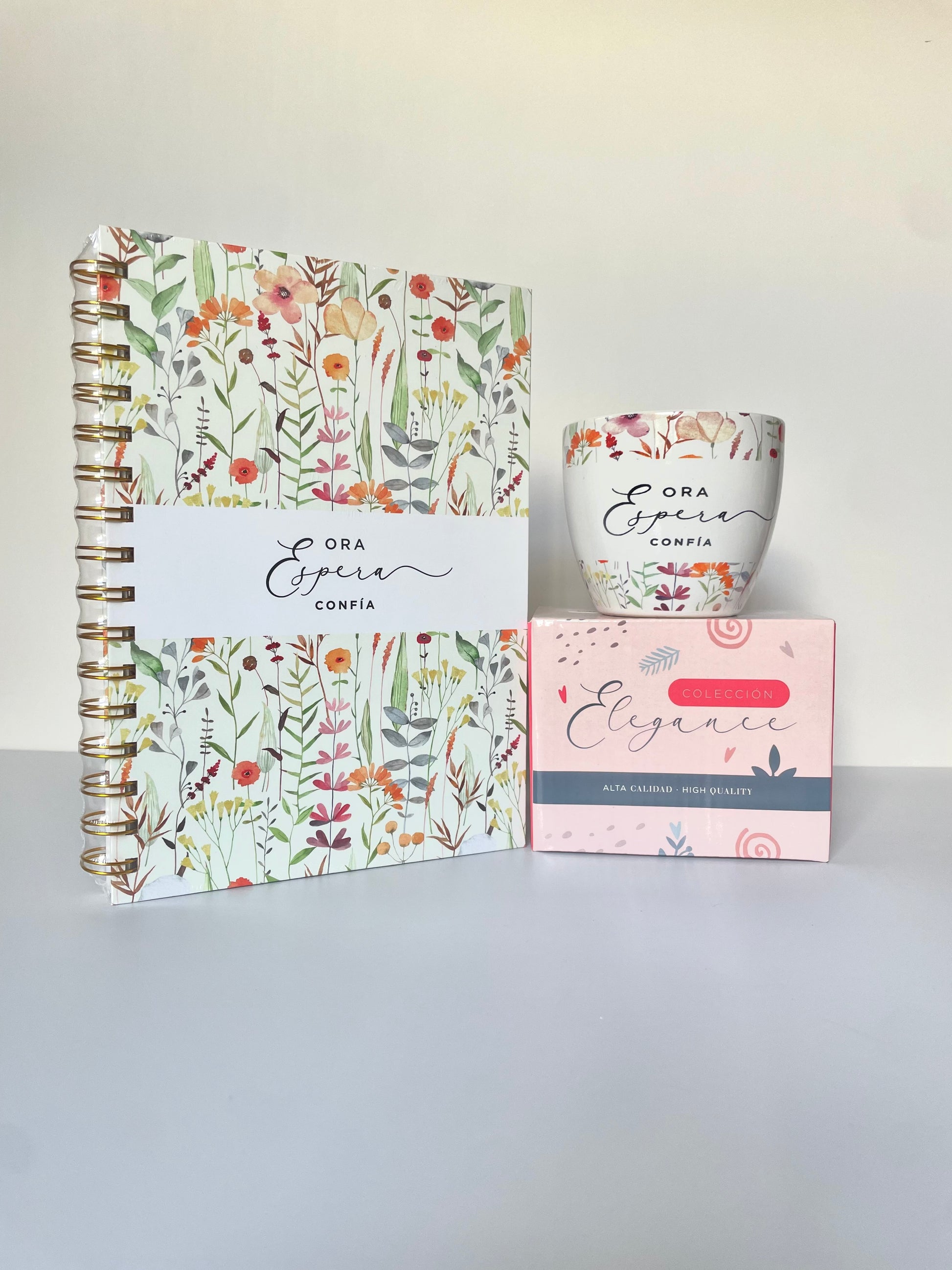 Set Coleccion Elegance de Journal y Taza Ora, Espera, Confia. - The Perfect Gift