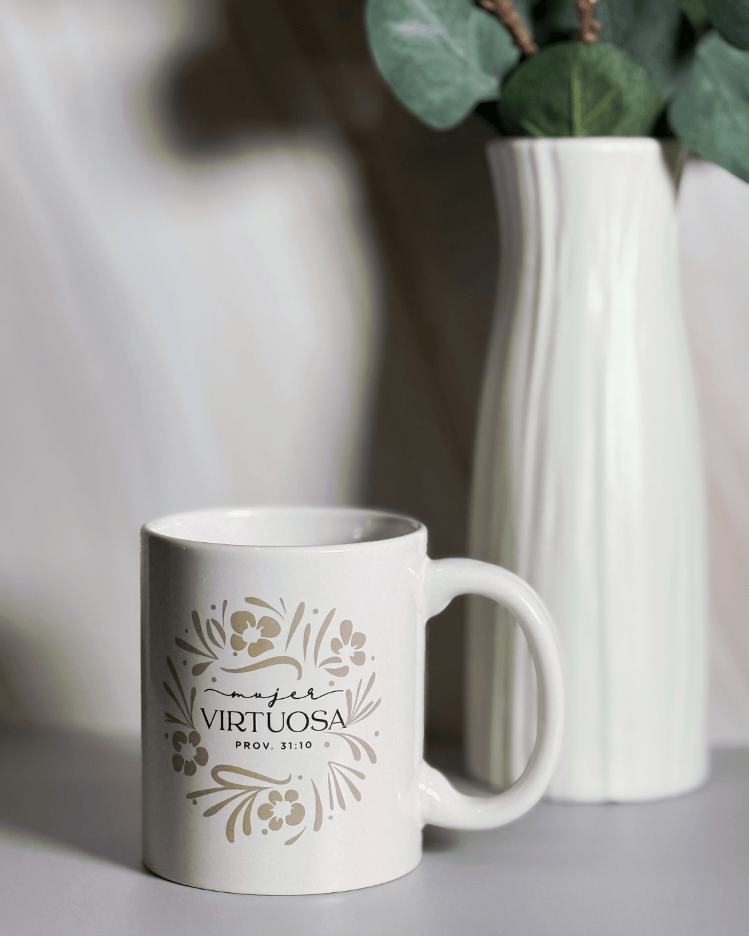 Mujer Virtuosa | Taza Minimalista - The Perfect Gift