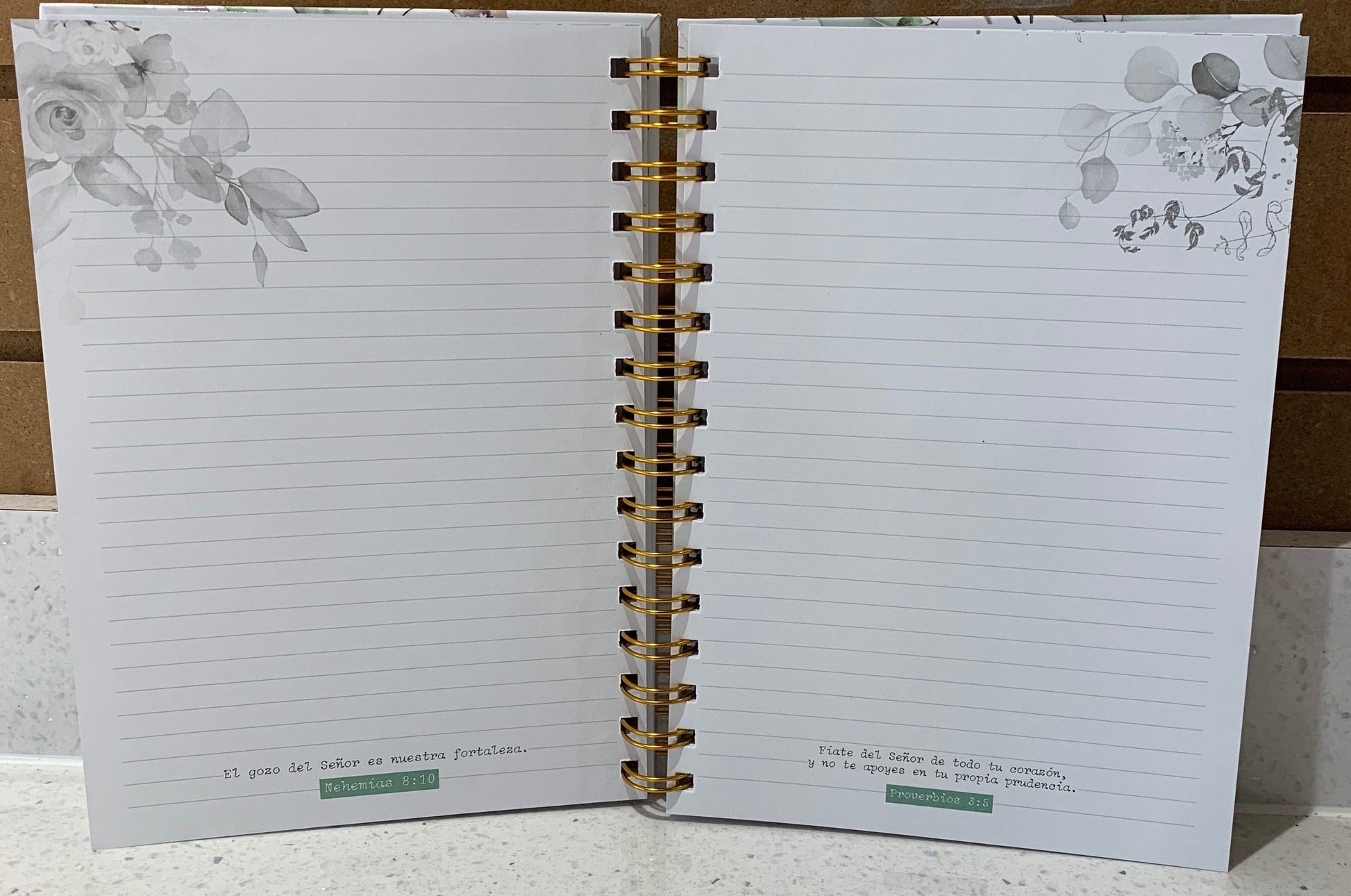 Fuerza - Journals Green - The Perfect Gift